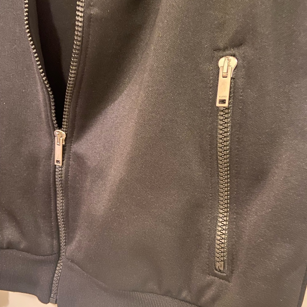 New!! Gucci bomber jacket women -
XS - Picture 8 of 16